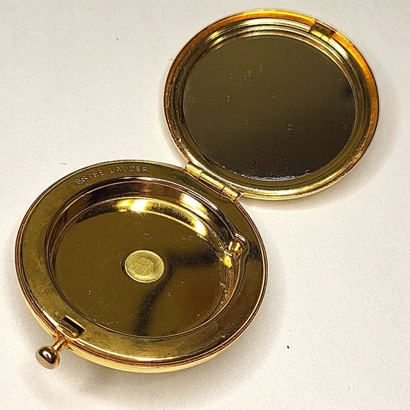 Mirrored Compact - Picture 2 of 5